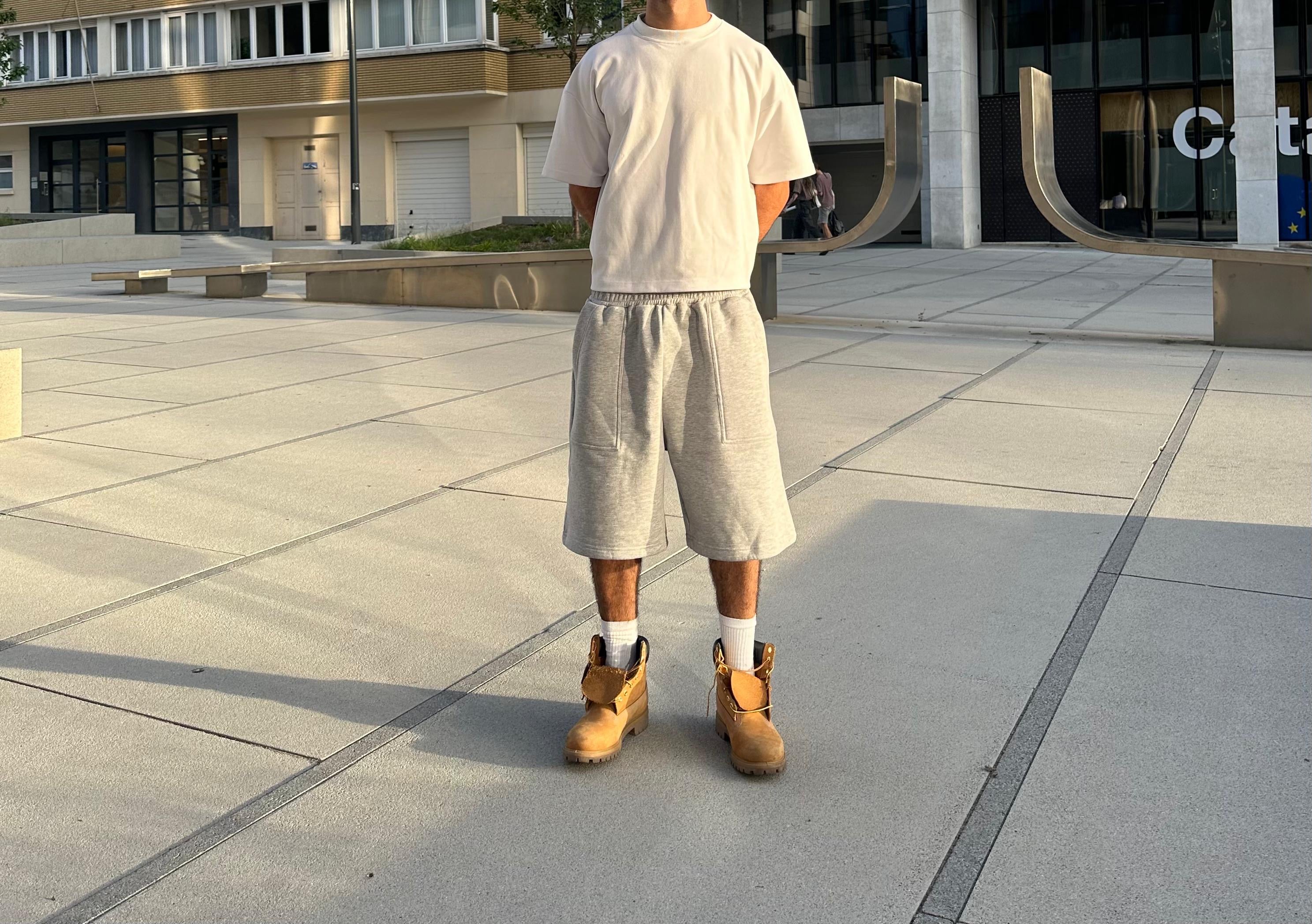 Tee white